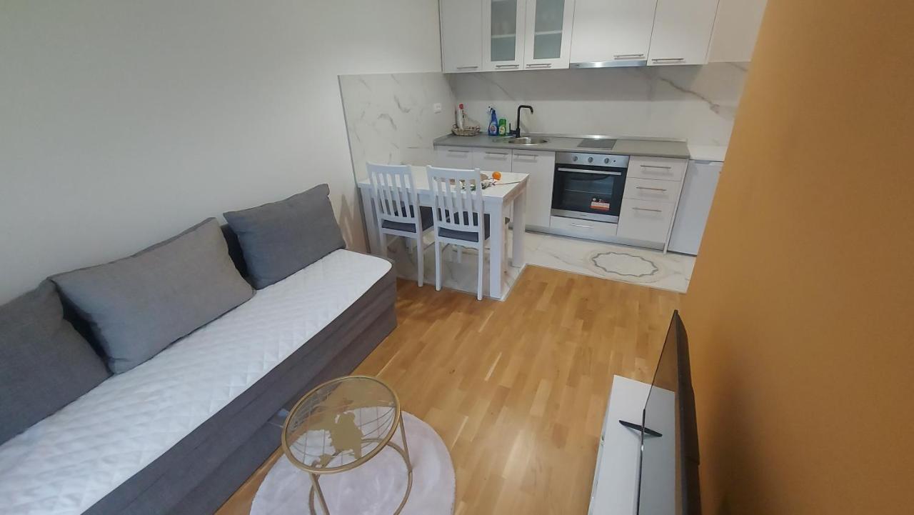 Apartman Solunska 18 Banja Luka Buitenkant foto